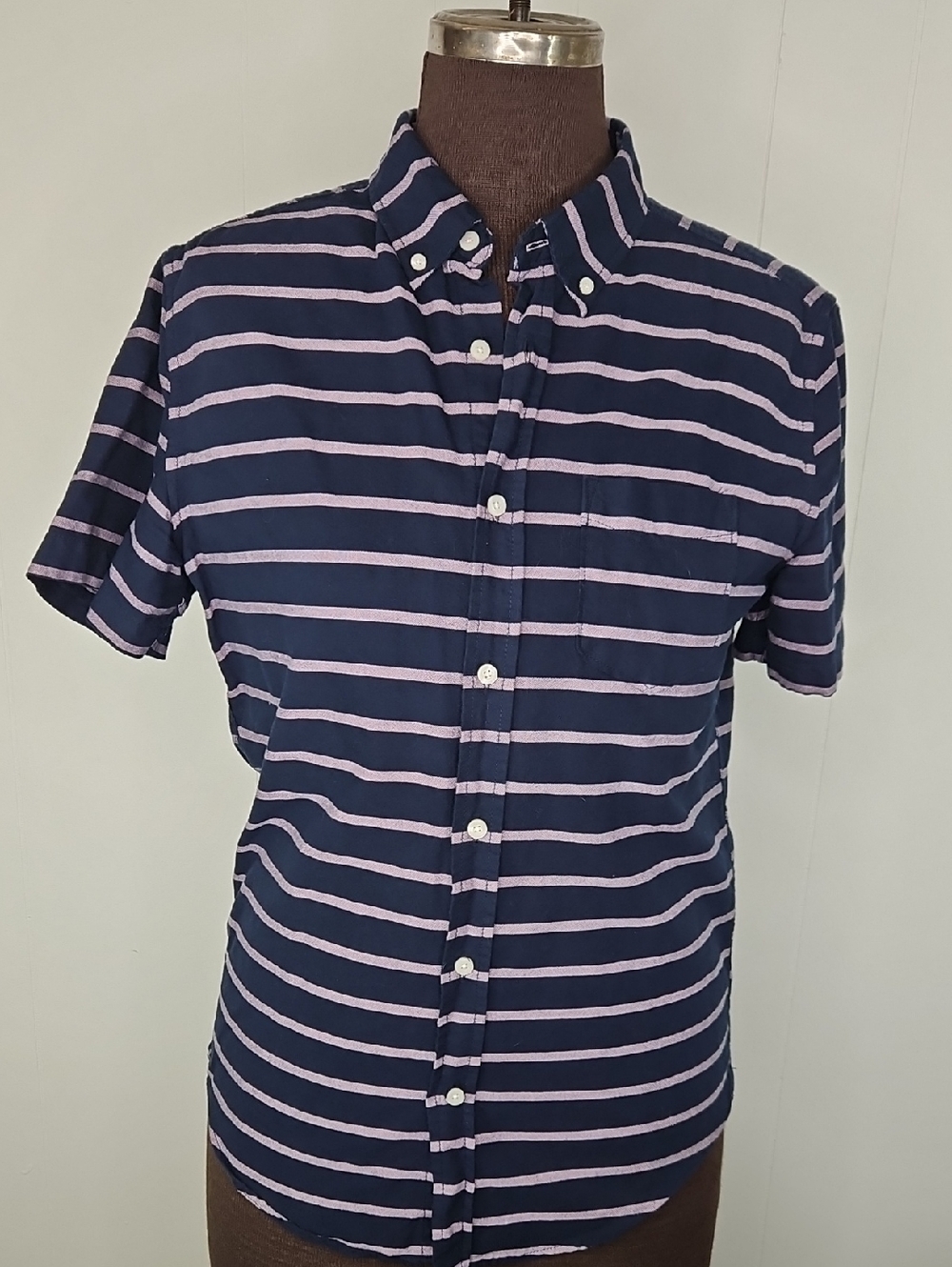 Men's Aeropostale Cotton Shirt Short Sleeve  Navy Blue Lavender Stripe SIZE M